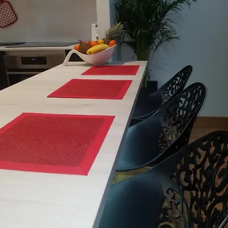 アパート Waterfront Lux 1 ベオグラード